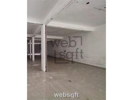 Retail showroom for Rent